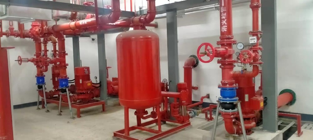 舜宇精工股份新建廠房項(xiàng)目采購(gòu)寧波不銹鋼水箱廠家寧波新寶聚不銹鋼水箱消防水箱設(shè)備